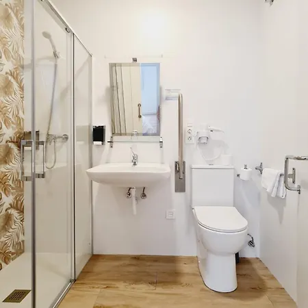 Lidon Pensjonat 3*